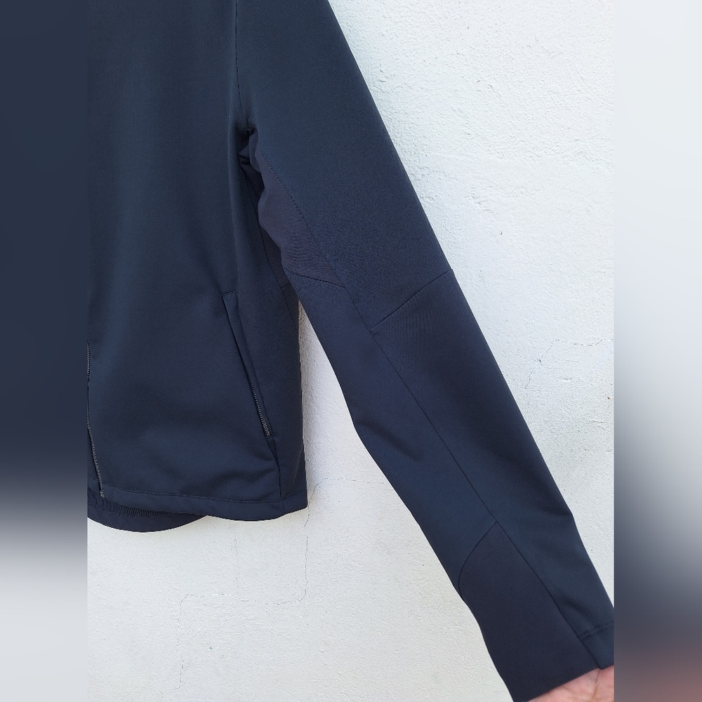 Lululemon Fleece Back Shell‎ Jacket - Picture 10 of 15